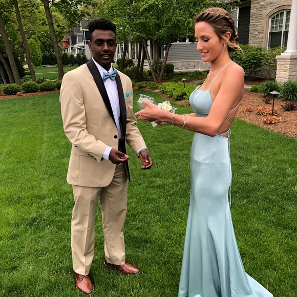 Camille la Vie long prom dress - Picture 2 of 5